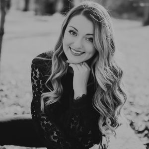 Meet your Posher, Brenna